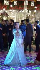 Weeding Dance
