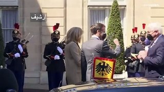 في أول زيارة دولة يقوم بها رئيس فرنسي إلى ألمانيا منذ 24 عاماً.. ماكرون سيلتقي بنظيره الألماني
