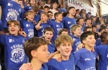 Le public de Pays de Fougères basket au rendez-vous