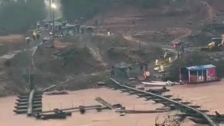 Ponte improvisada em rio é levada pelas águas após volta da chuva forte no RS