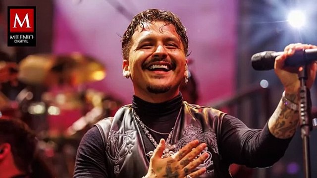 ¿Christian Nodal dejó a Cazzu por Ángela Aguilar?