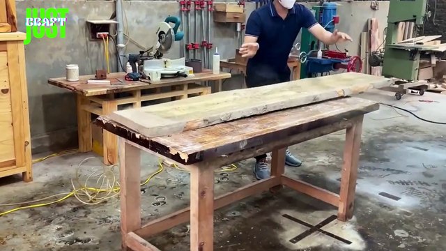 Just Craft Crafting Modern Wood Tables - Embracing Youthful Tree-to-Table Creativity #CRAFTSMAN #wood Craft, #handicraft,