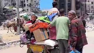 فيديو: بعضهم ينزح للمرة السادسة.. فلسطينيون في جباليا يفرون من هول فظائع إسرائيل وسط ظروف كارثية