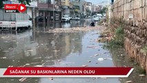 Sağanak su baskınlarına neden oldu