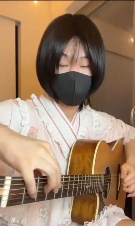 Une version étonnante de Mission Impossible réalisée avec seulement une guitare simplement