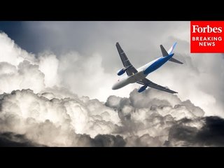 Meteorologist Explains Why Airplane Turbulence Is Expected To Get Worse In The Future