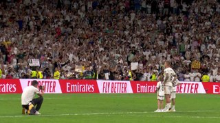 Así fue la interminable ovación del Bernabéu a Kroos en su despedida tras el partido del Betis