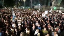 Confrontos entre manifestantes e policiais em Tel Aviv