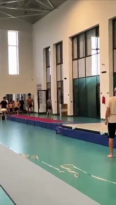 Tofiq_Əliyev__#gimnastika_#azerbaycan_#azerbaijan_#baku_#baki(360p)