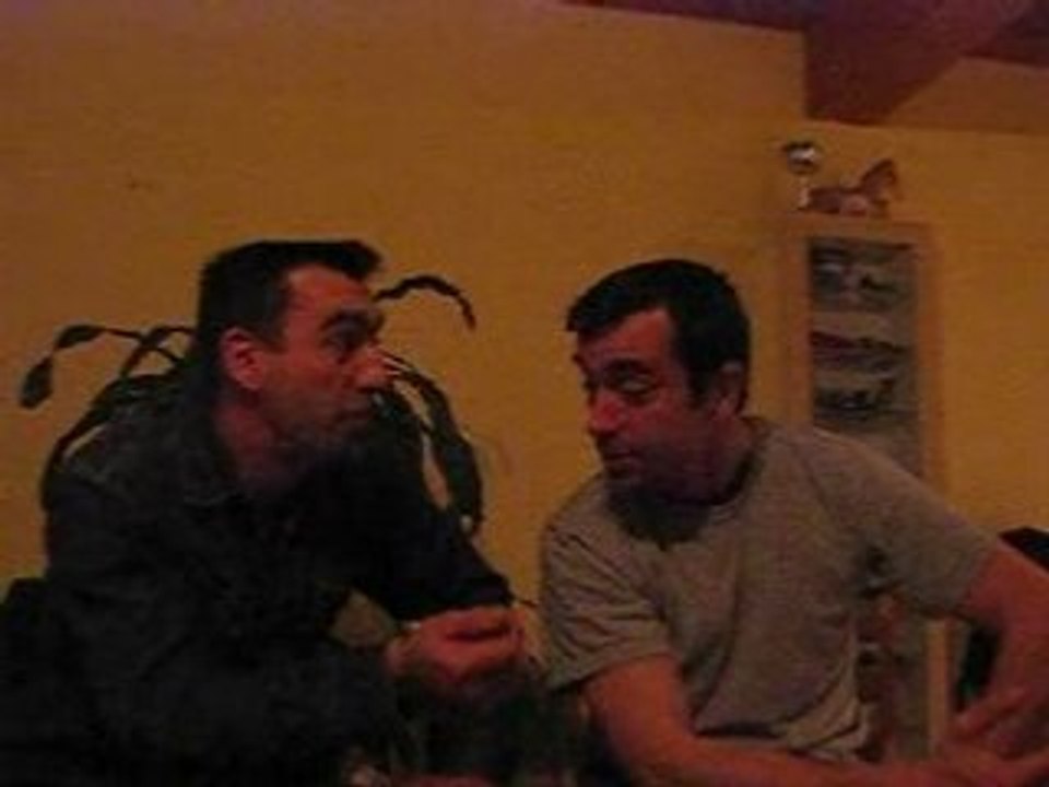 2 sarthois bourrés qui fon les cht'i