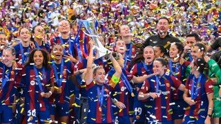 Barcelona sing Sweet Caroline after retaining Women’s Champions League title