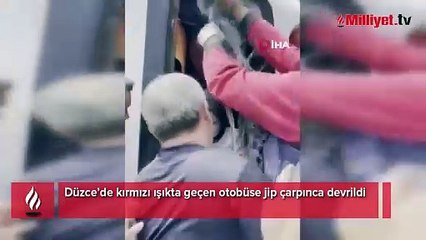 Kırmızı ışıkta geçen otobüse jip çarptı: 8 yaralı