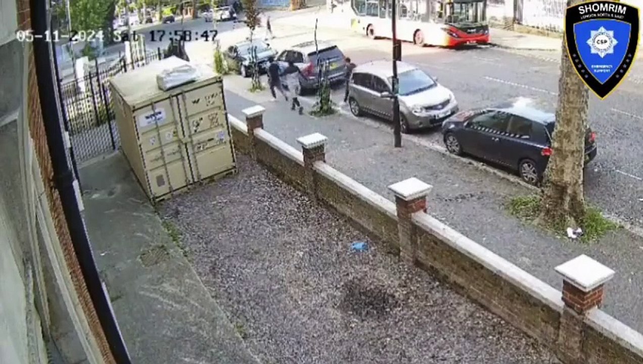 16 year old Jewish boy has been chased through the streets of London and pelted with STONES, in the latest antisemitic attack.