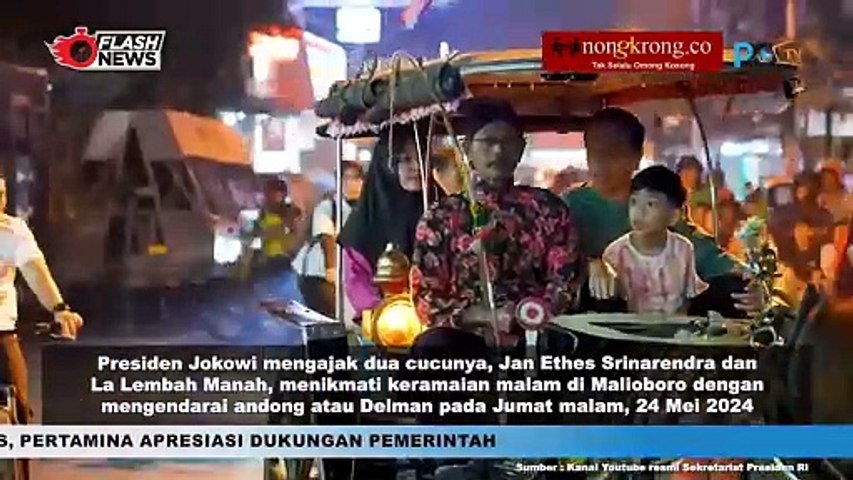 Jokowi dan Dua Cucunya Naik Andong di Yogyakarta