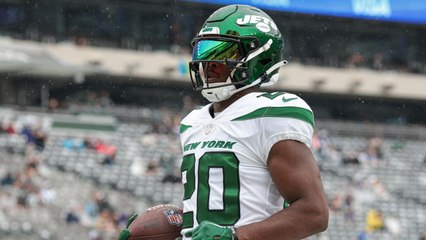 Breece Hall's Impact on Jets' Rushing Strategy in NFL Season
