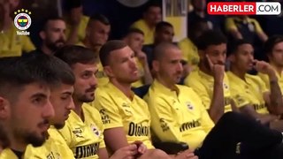 Fenerbahçe Başkanı Ali Koç, İstanbulspor maçı öncesi takımı ziyaret etti