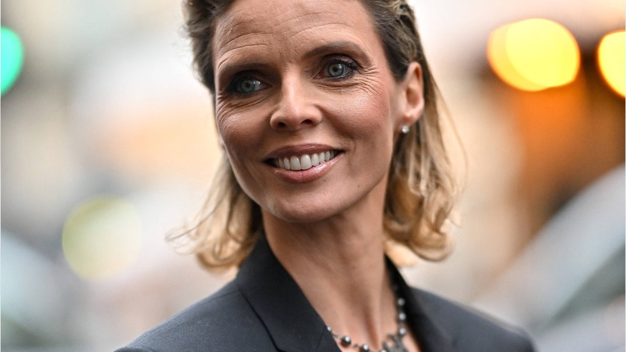 VOICI : “C’est mon héroïne” : Sylvie Tellier rend hommage à sa mère qui l’a élevée "toute seule"