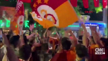 Fenerbahçeli çocuktan Galatasaraylı taraftarlara üçlü!