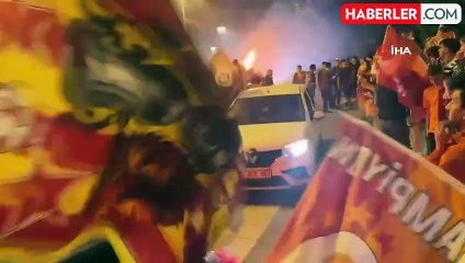 Zonguldak'ta Galatasaraylı taraftarlar şampiyonluk kutlamaları düzenledi
