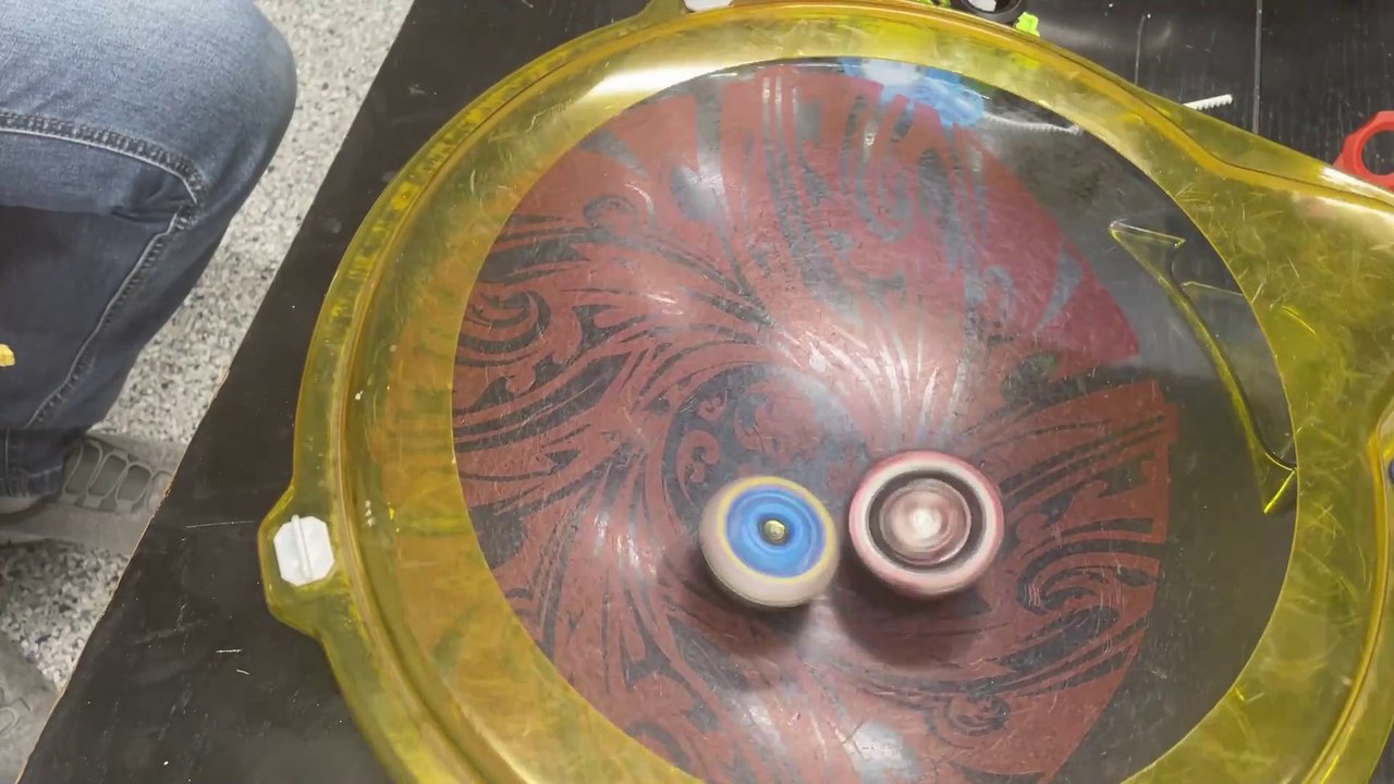 Beyblade Bash @ONE CHURCH! | Beyblade Zenin!