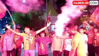 Diyarbakır, Şırnak ve Mardin'de Galatasaray'ın şampiyonluğu kutlandı