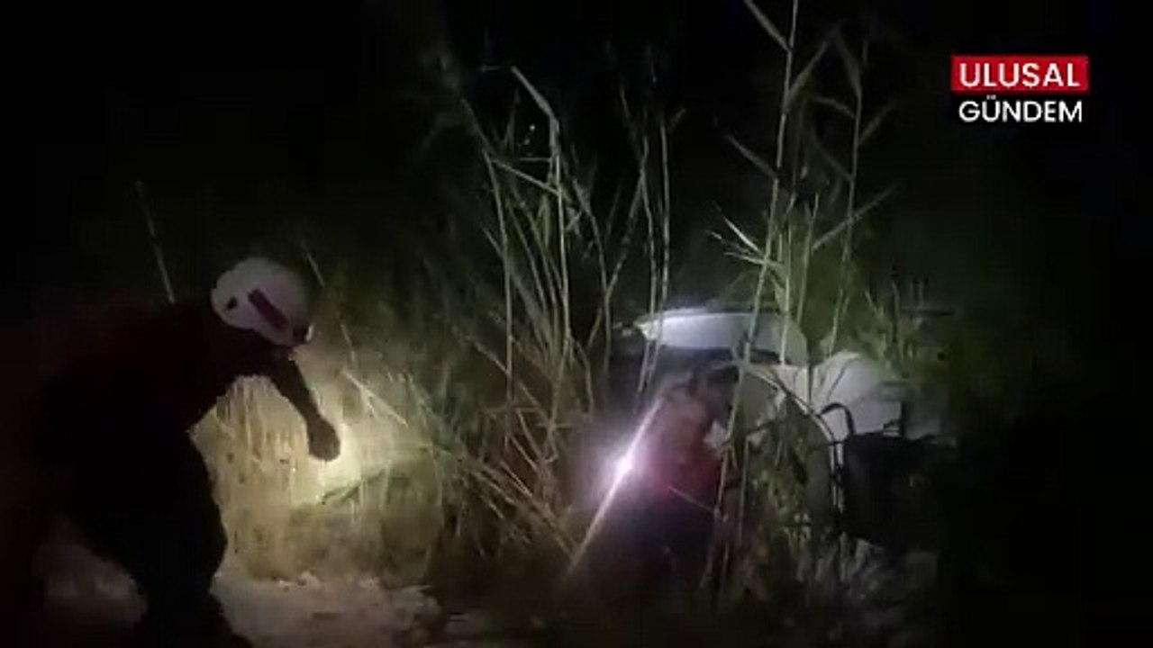 Şanlıurfa'da Akçakale karayolunda tek taraflı trafik kazası! 2 yaralı