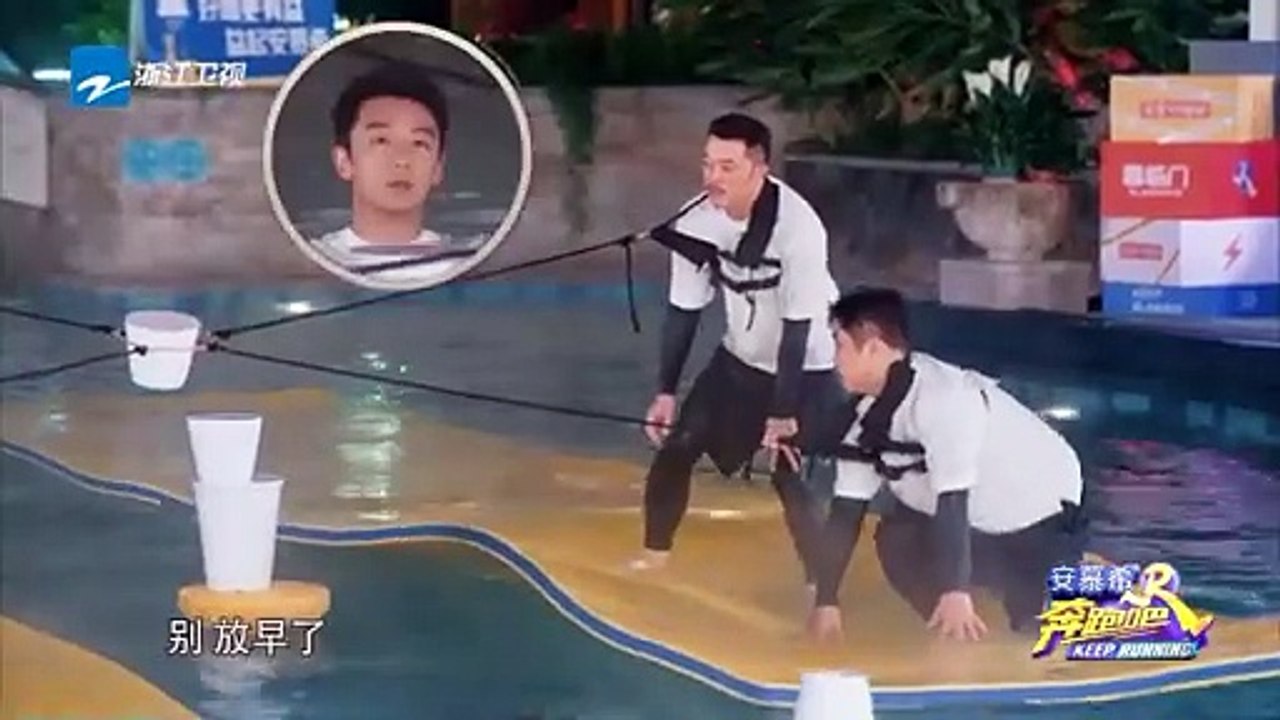 Hot-blooded show! The brothers of "Wet Temptation" are trying their best? The senior group is over before it even begins! Bailu Zhang Zhenyuan smiles with emoticons | Running 12