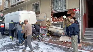 Esenler'de rögarda yaşanan patlamada dairenin duvarı yıkıldı