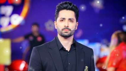 Dinsh taimoor eik seen ki kitni selri leste he ! Jaan kar hosh urt jaye ge