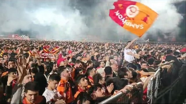 Şampiyona Florya'da coşkulu karşılama