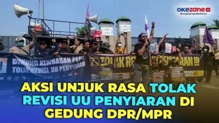 Ratusan Jurnalis dan Mahasiswa Gelar Aksi Tolak RUU Penyiaran di Gedung DPR/MPR