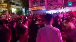 Galatasaray'ın şampiyonluk kutlamaları Diyarbakır'da gergin geçti: Güvenlik güçlerinden biber gazlı müdahale