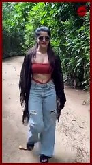 கவர்ச்சியில் எல்லை மீறும் ஜிவி பிரகாஷ் பட நடிகை!! இப்படி மாறிட்டாரே....#divyabharti #shorts #bikini