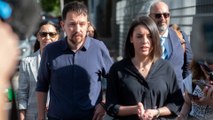 Insultos y amenazas a Pablo Iglesias e Irene Montero a su llegada al juicio contra su acosador