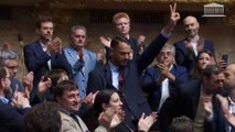 Assemblée : un député LFI exclu 15 jours après avoir brandi un drapeau palestinien