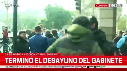 "¿Qué hacés? ¡Tarado!": la custodia de Sandra Pettovello agredió a un cronista de C5N