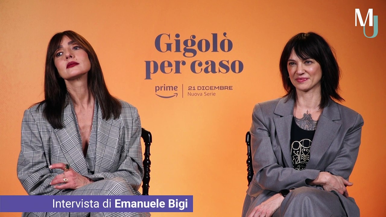 Video-intervista di Cinzia Marongiu con Ambra Angiolini e...