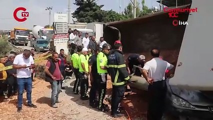 Devrilen hafriyat kamyonu otomobili ezdi 3 yaralı