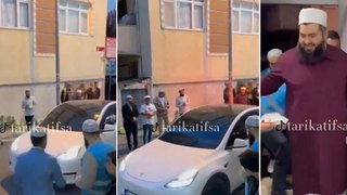 Menzil Tarikatı Şeyhlerinin lüks yaşantısı gündemde: Milyonluk cip ve Tesla ile dergah ziyareti