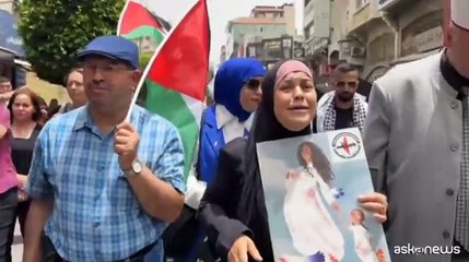 A Ramallah manifestazione contro l'attacco a Rafah: "Un massacro"