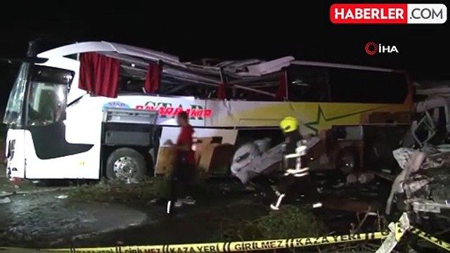 Mersin'de 10 kişinin öldüğü zincirleme trafik kazasında otobüs şoförü tutuklandı