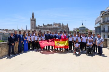 Sevilla acoge la presentación del equipo nacional de piragüismo para los Juegos de París
