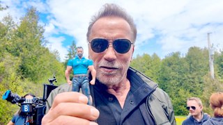 Arnold Schwarzenegger Unveils the World's Largest Action Figure