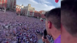 El Valladolid borra de sus redes este vídeo de... ¡Pezzolano gritando por su dimisión en la Plaza Mayor!