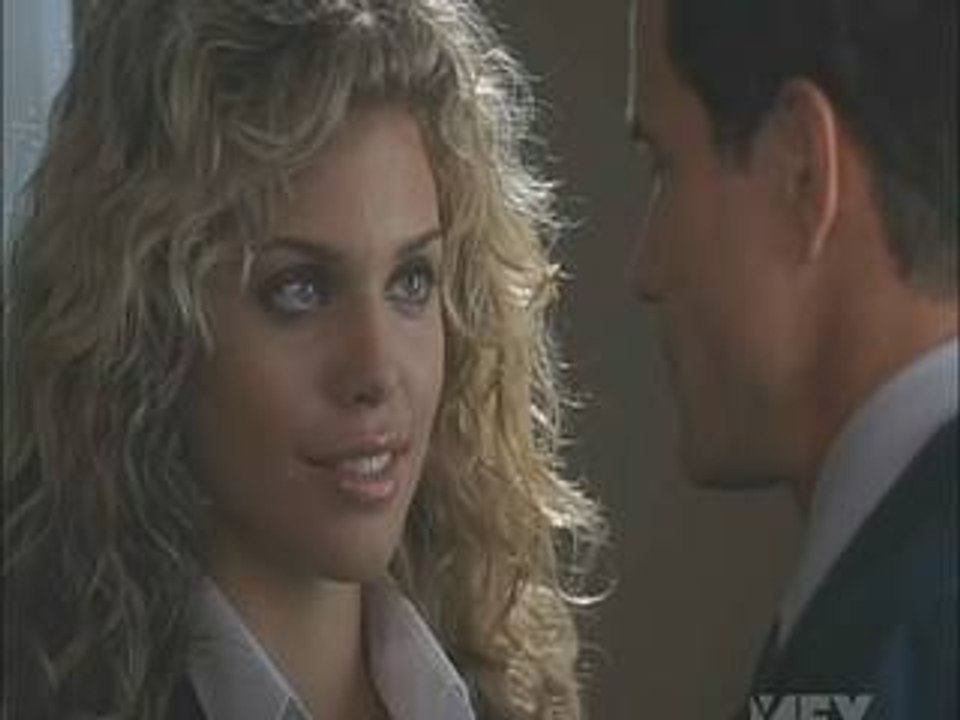 AnnaLynne McCord (Nip Tuck) Pin Up Cool du Lundi !