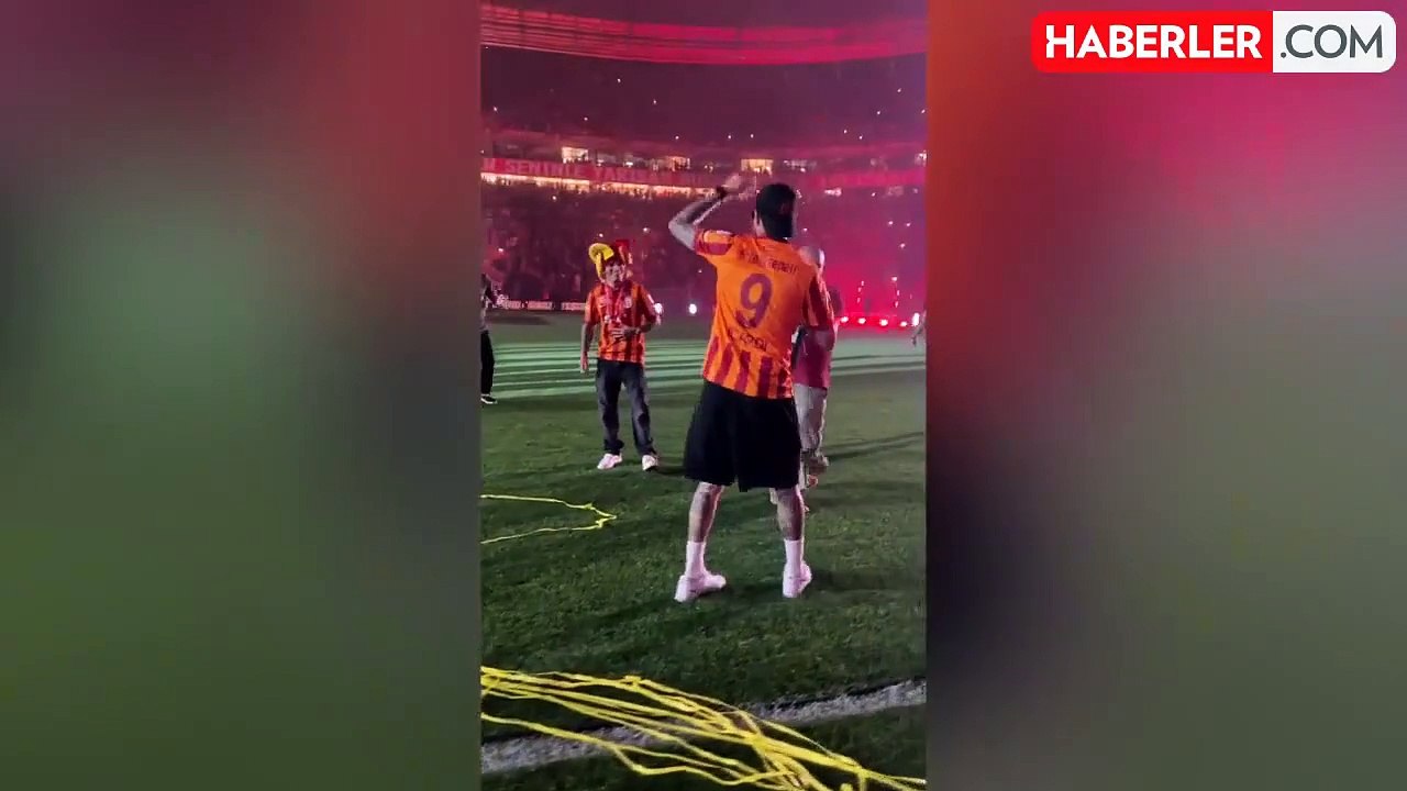 Yine yaptı yapacağını! İşte Icardi'nin geceye d...