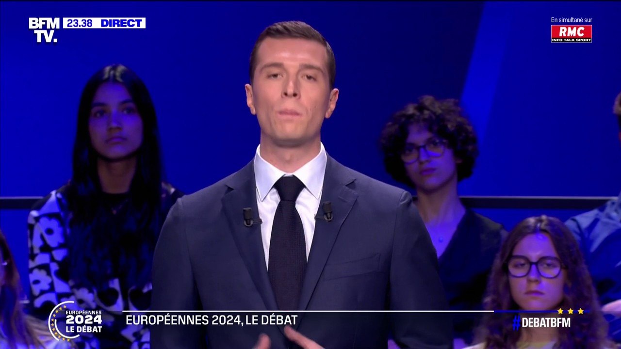 Manon Aubry (LFI) en conclusion du débat: "Vous n'êtes pas condamnés à ce duo entre l'extrême droite et les macronistes"
