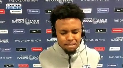 McKennie, il giornalista messicano lo intervista e lui...