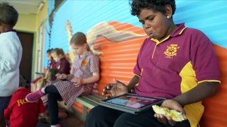 Indigenous-designed app launched in rural WA helps teach science, traditional culture and knowledge
