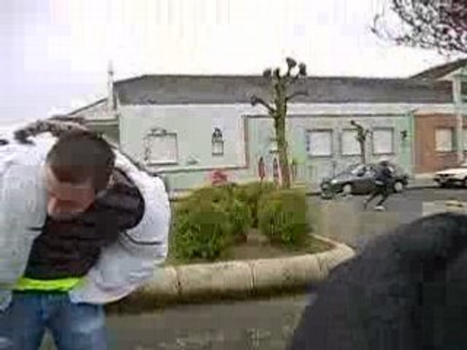 Derval danse au tournoi